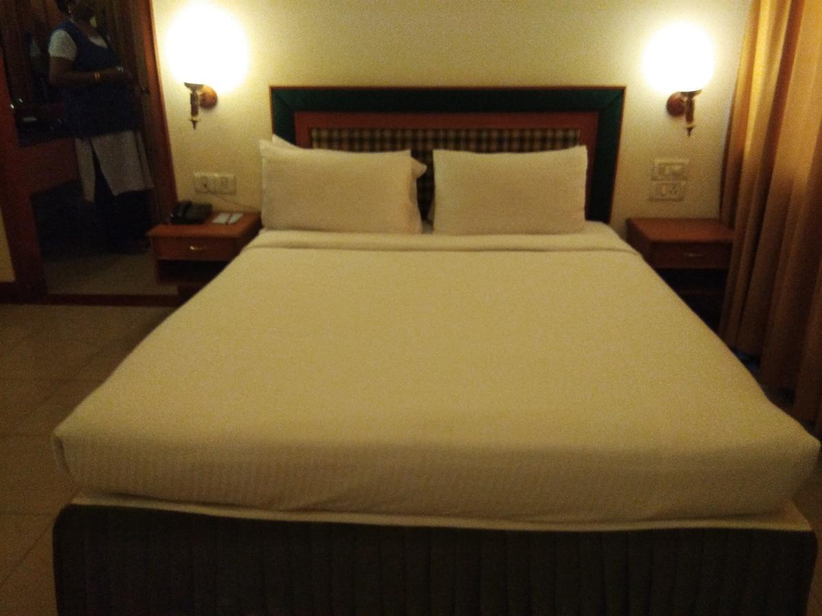 Hotel Pankaj 特里凡得琅 外观 照片
